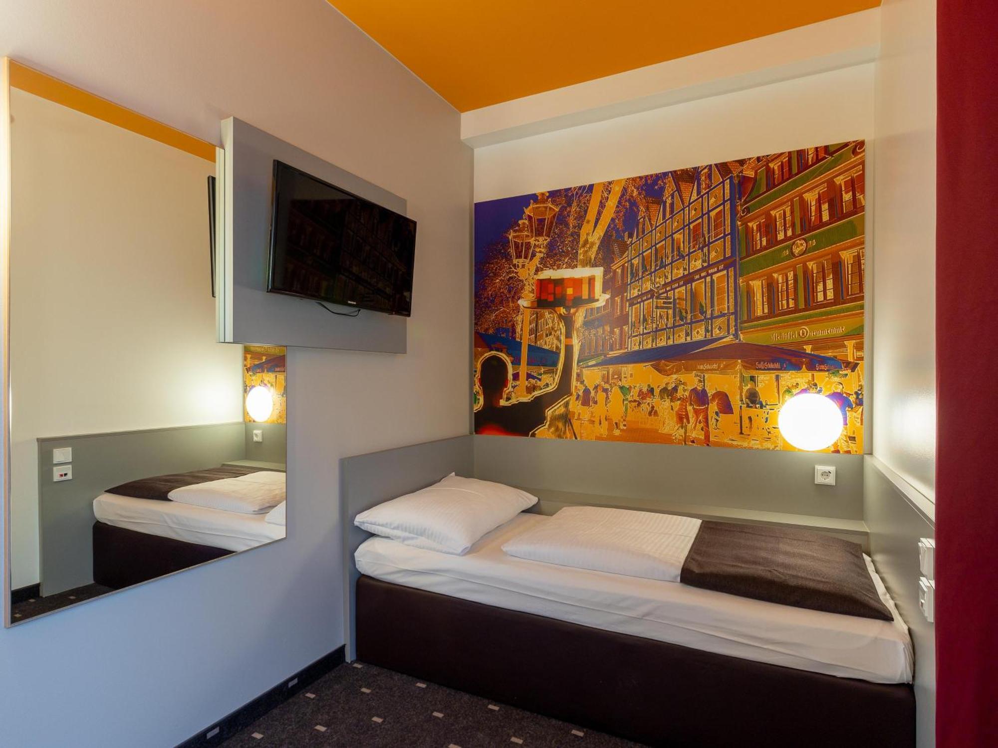 B&B Hotel Duesseldorf-City Extérieur photo