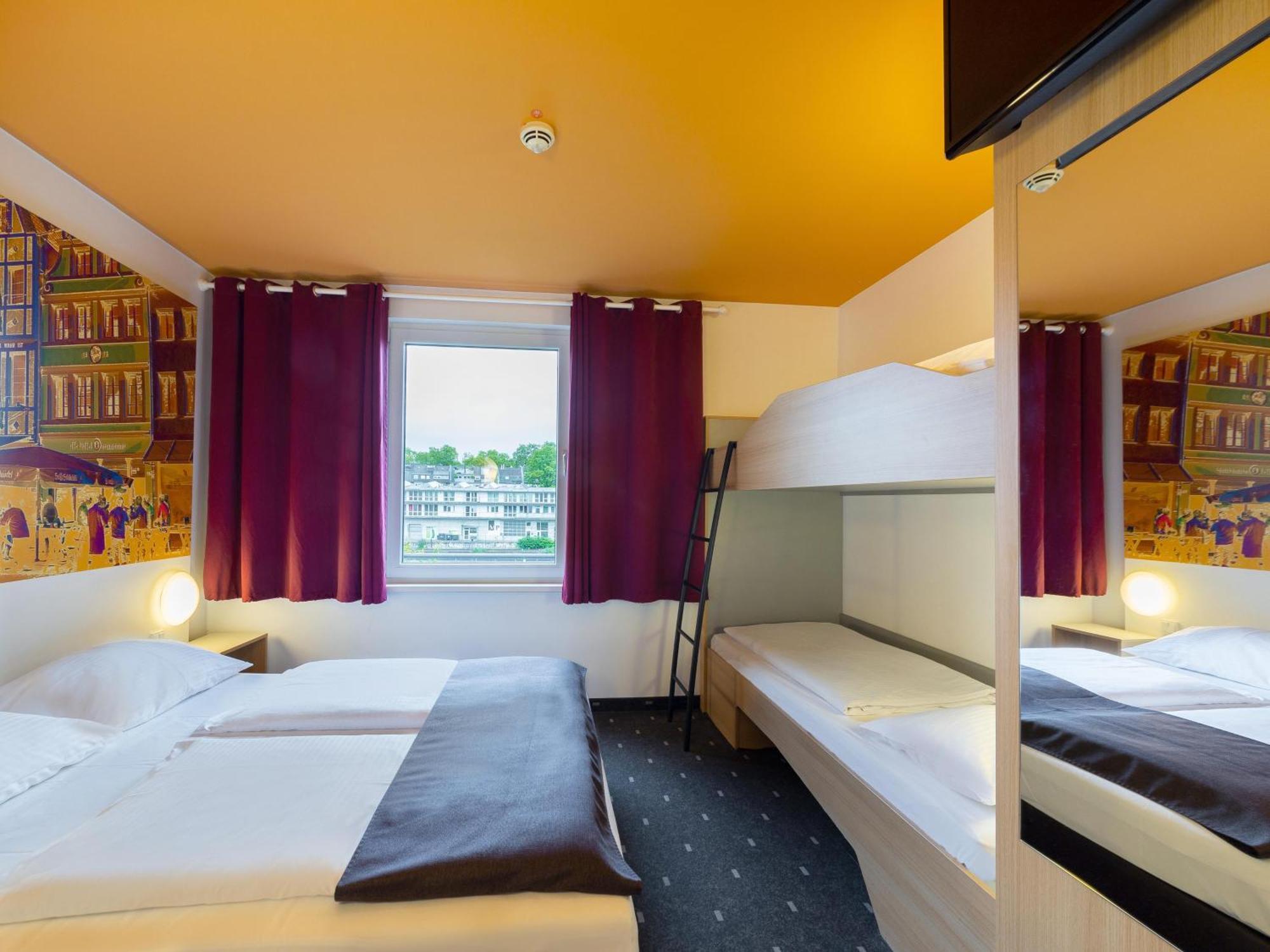 B&B Hotel Duesseldorf-City Extérieur photo