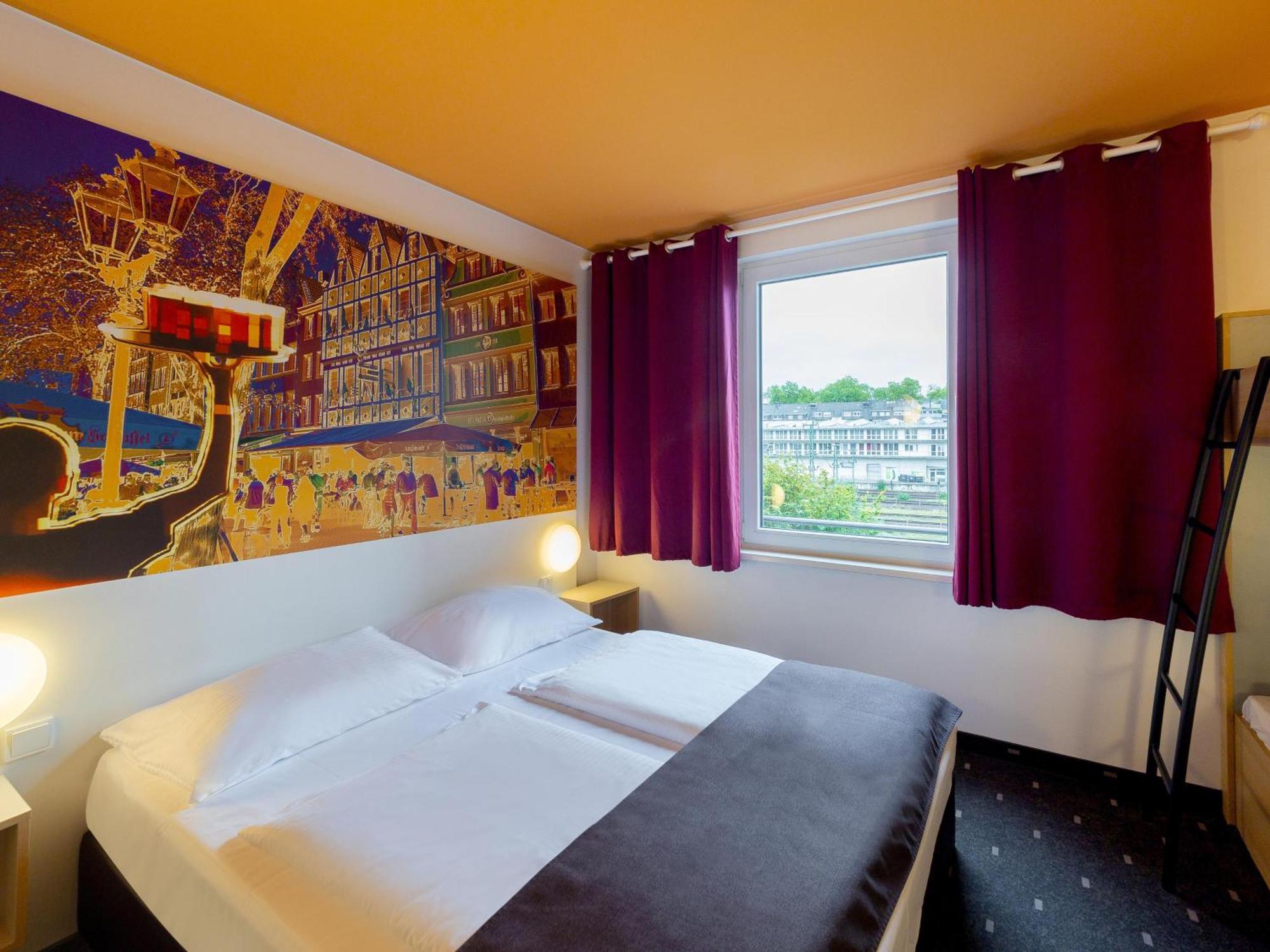 B&B Hotel Duesseldorf-City Extérieur photo